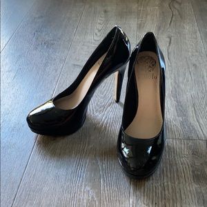 Brand New Vince Camuto Platform Pump - Black